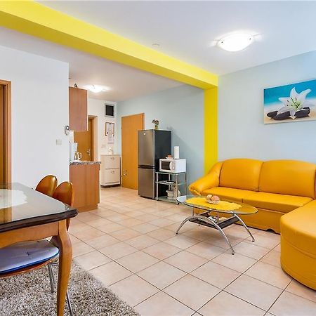Apartment Ellis Premantura Bilik gambar